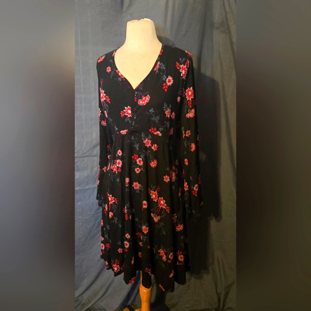 Torrid long sleeve dress